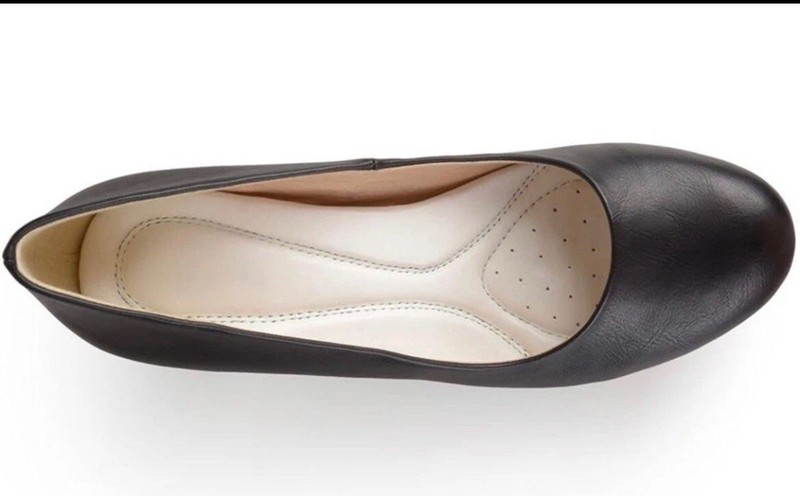 Journee Collection Luu-m Black Padded Block Heel Pumps US 10 M NIB gallery