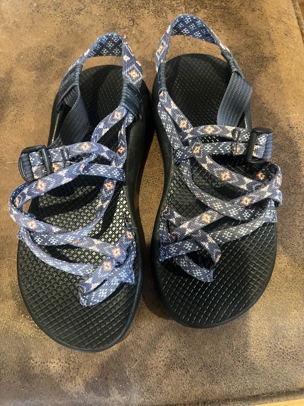 Chaco Women’s ZX2 Classic Wink Navy Blue Size 9.5 Used
