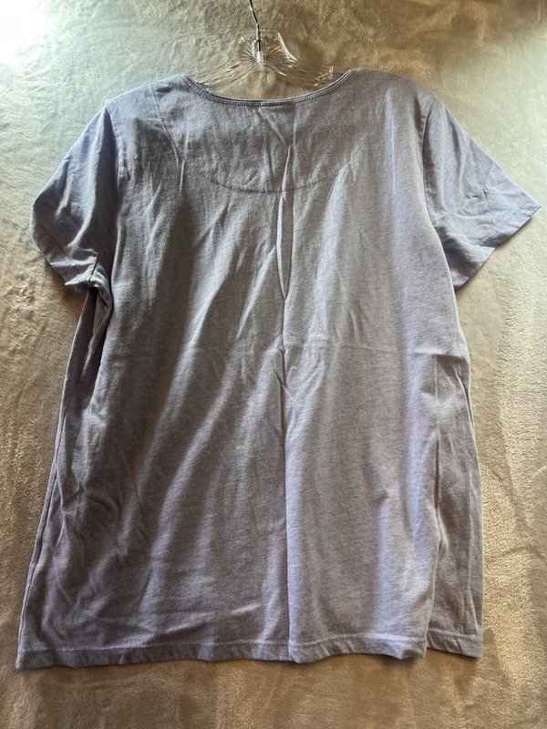 Laura Scott Women’s Blue Floral T Shirt Size L gallery