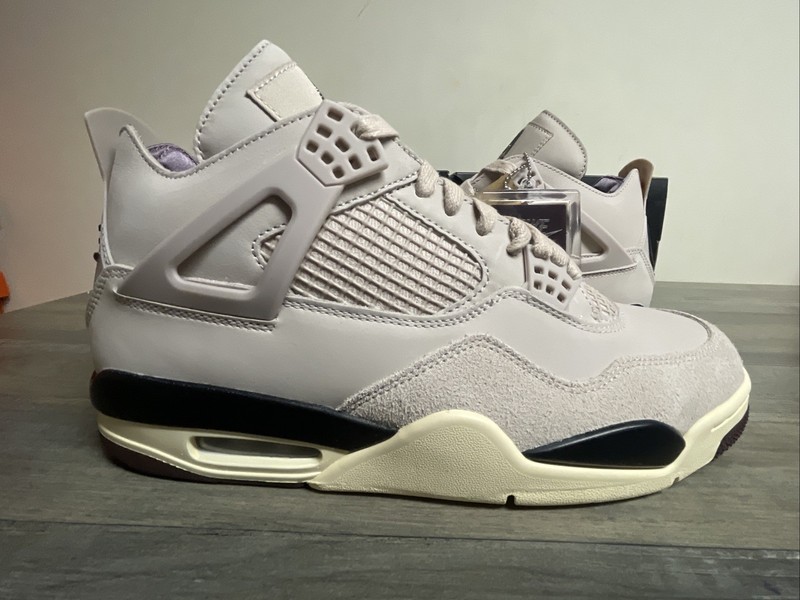 Nike Air Jordan 4 A Ma Maniére x While You Were Sleeping Shoes Men's Size 10 gallery