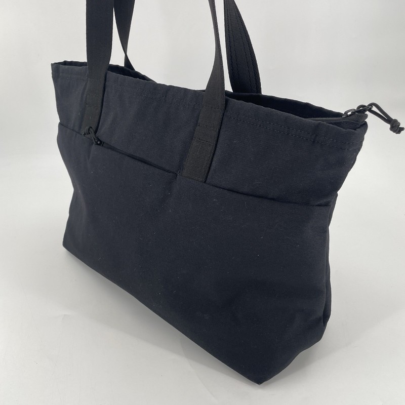 Moment Travelwear M-TW Tote Bag 19L in Black - Nylon - Zip Top Closure gallery
