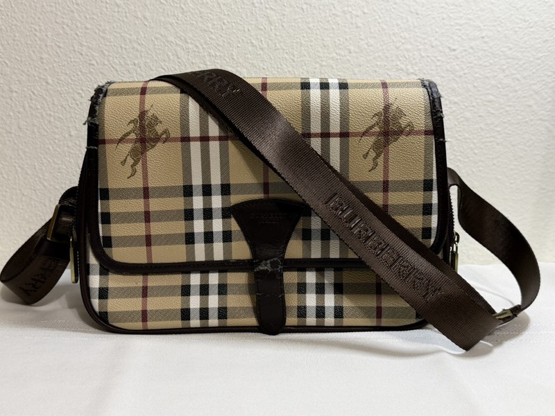 Burberry haymarket Check Messenger Bag Crossbody Purse – Damaged