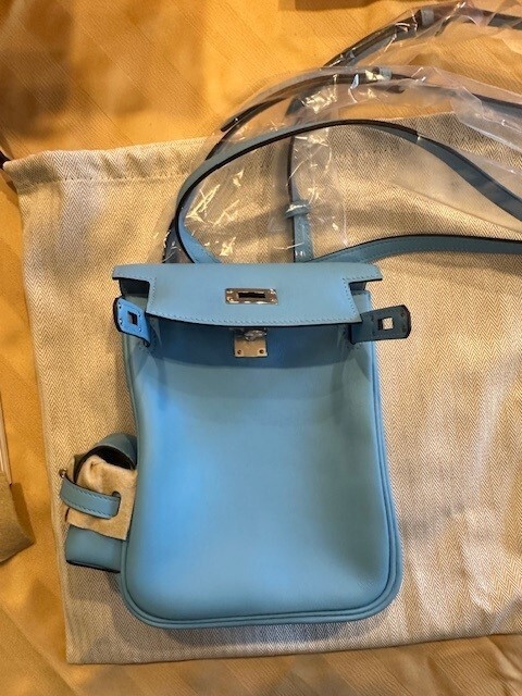 Hermes Kelly Jump Celeste Blue Swift Leather (Brand New in Box - Full Set) gallery