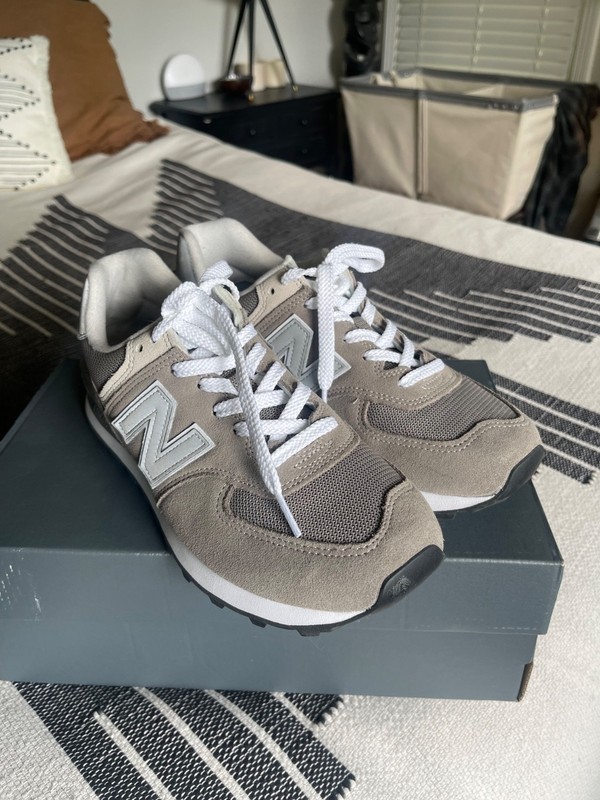 Size 8.5 - New Balance 574 Grey White gallery