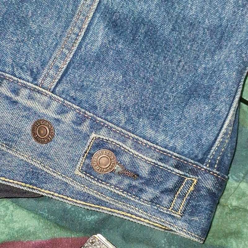 Levi Strauss & Co. Men’s Blue Button Front Denim Jacket Patch/Embroidered L gallery