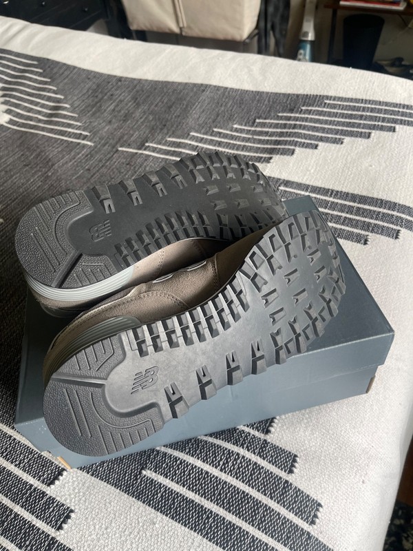 Size 8.5 - New Balance 574 Grey White gallery