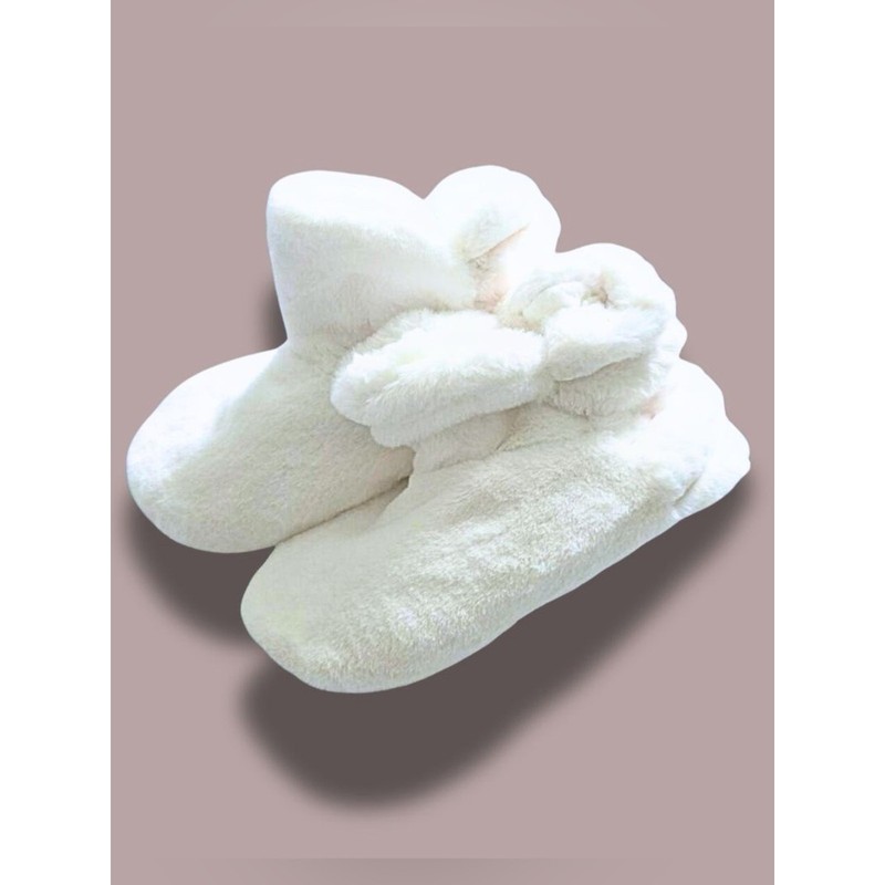 2 Pairs Auden Faux Fur Booties Slippers NWT White M/L 8-10 (2 pairs) gallery