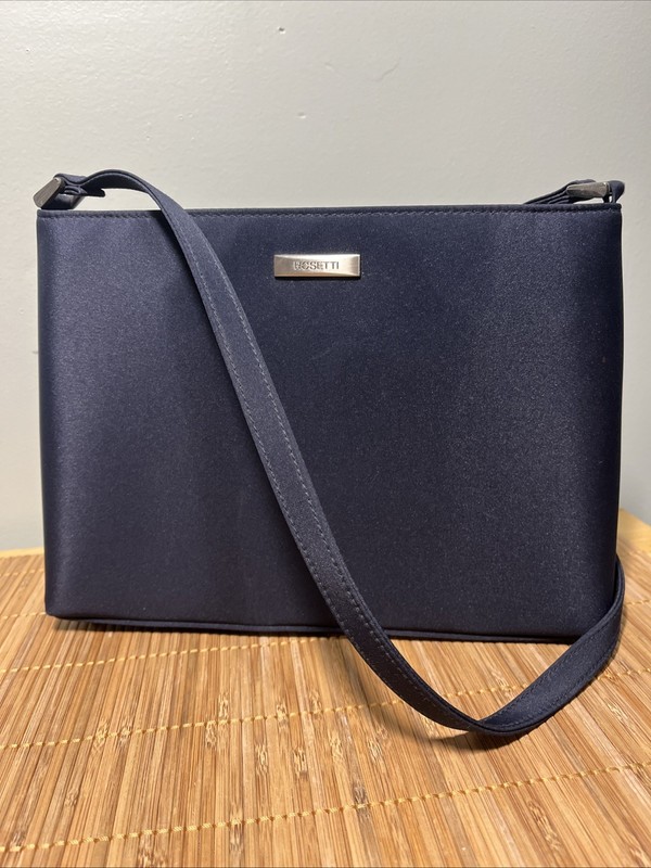 ROSETTI PURSE/BAG NAVY BLUE ZIP COMPARTMENT METAL ACCENTS MAGNETIC SNAP CLOSURE