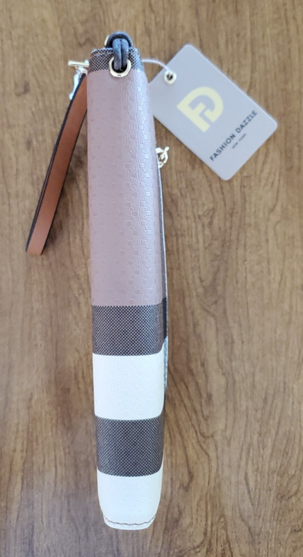 Fashion Dazzle New York Vegan Bill Wallet/Clutch Purse New With Tags gallery