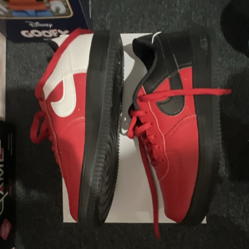 3 YOUTH Nike Force 1 Low LV8 5 Lace- Brand New. Stars in tact no heal drag gallery