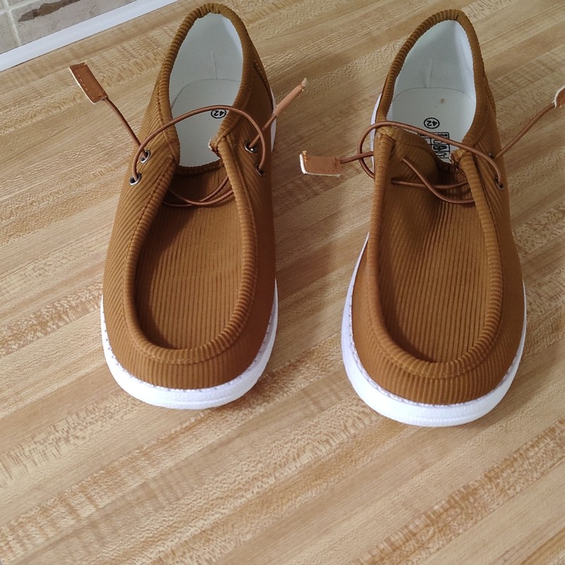 Loafer Style. Size 42 /10 Women’s Brand New Never Worn. Not Name Brand.