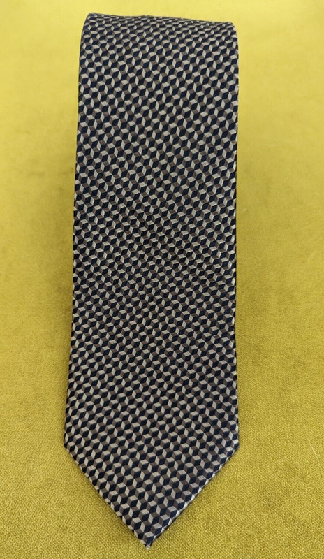 Michael Kors Men's necktie tie linked hexagon 58" x 3" Father's Day gift NWT gallery