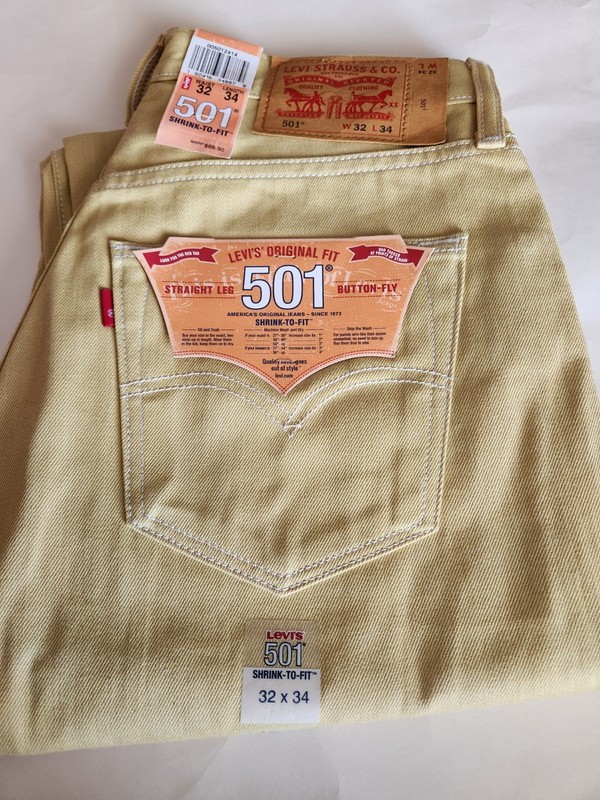 Levis 501 Shrink To Fit Straight Leg Size 32 X 34 gallery