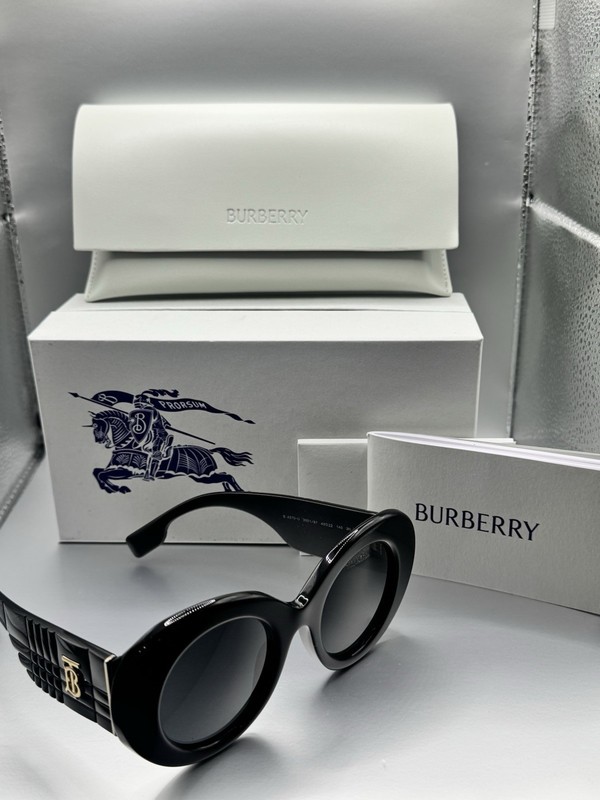 Burberry B 4370-U Women's Round Sunglasses Black Frame Gray Tinted UV400 49-22 gallery