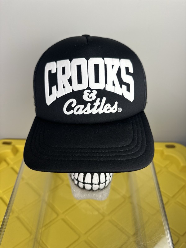 Vintage Crooks & Castles Snapback Hat Y2K Chain Logo Black White Mesh Back Cap gallery