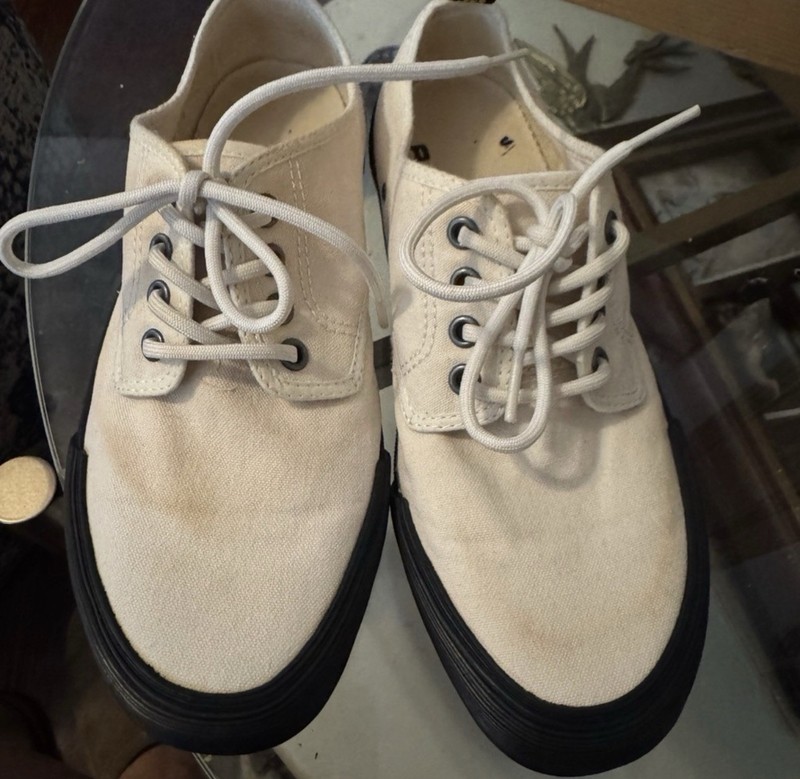 Dr. Martens White Canvas Lace-Up Sneakers Round Toe Rubber Sole US 7 UK 6 EU 39