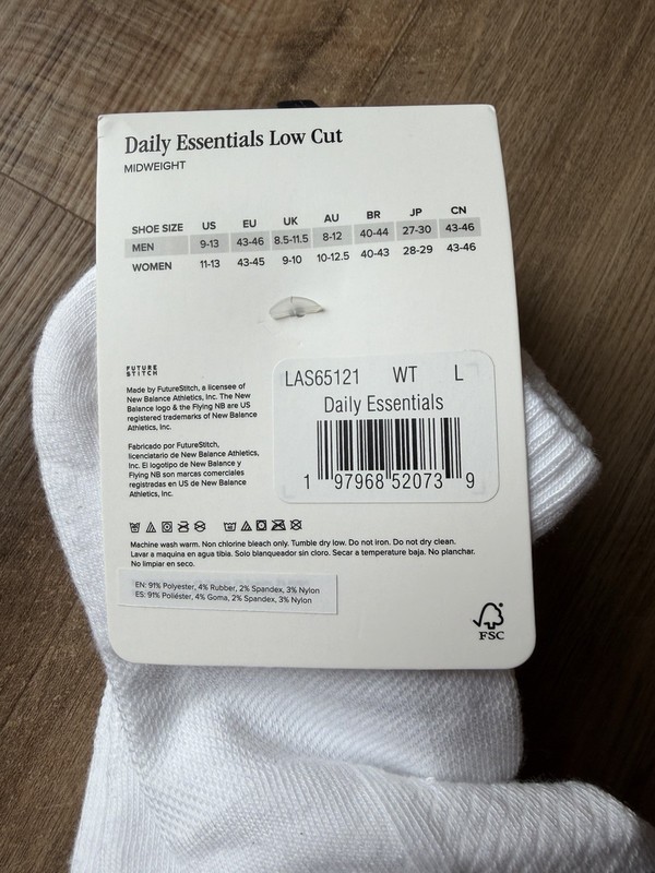 New Balance Socks Unisex Large White Daily Essentials Low Cut 6 Pair Sneaker gallery