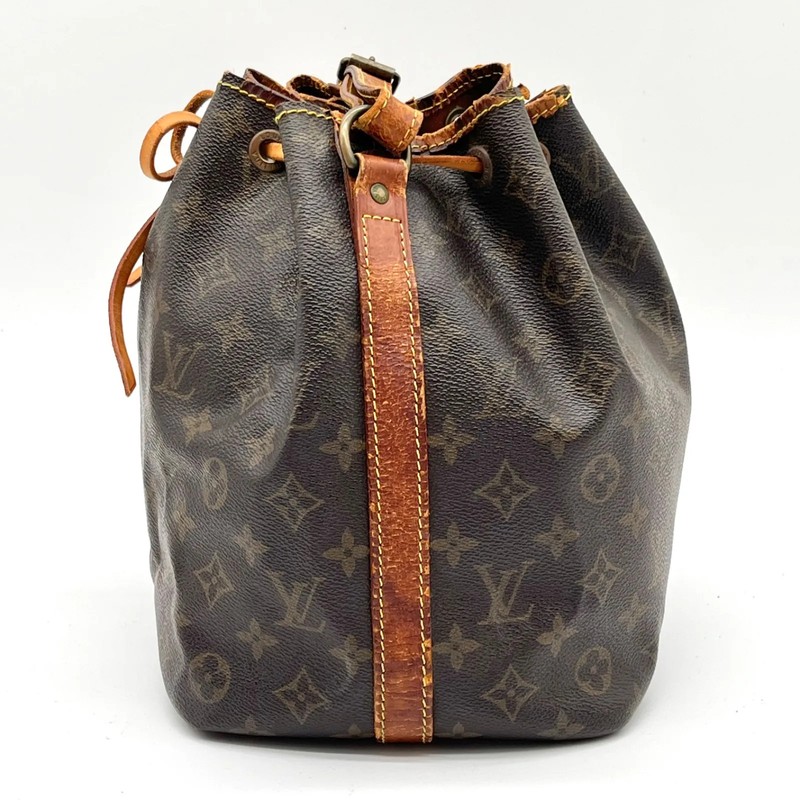 Auth Louis Vuitton M42226 Petit Noe Monogram Drawstring Shoulder Bag 2Y8874 gallery