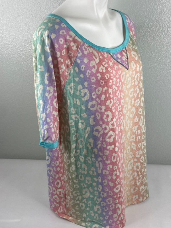 Bibi Women XL Rainbow Leopard Print Top T Shirt Multi Color Casual NWT gallery