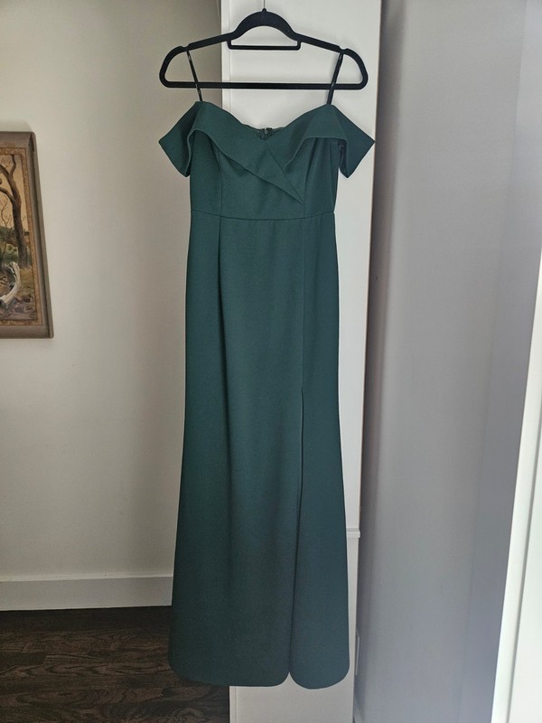 Lulus Women’s Green Solid Off Shoulder Maxi Dress Size L Side Slit Zip