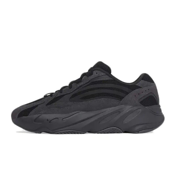 Size 12.5M- adidas Yeezy Boost 700 V2 Vanta FU6684 Brand New