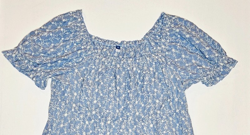 Old Navy Women's Plus Blouse Top Blue Floral Embroidered Smocked Square Neck 4X gallery