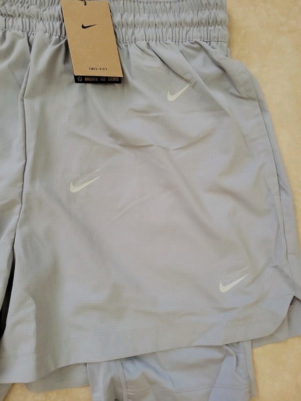 Nike KD DNA 2-in-1 4" Basketball Shorts Men's L $75 NWT HJ4215-012 Durant Gray gallery
