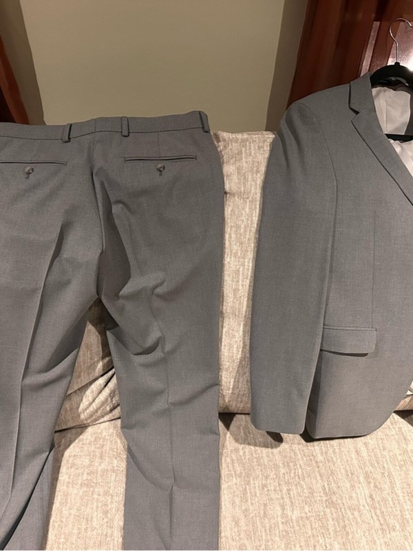Light Gray Men's 2 Button Suit. Size 40 jacket. Size 34/30 gallery