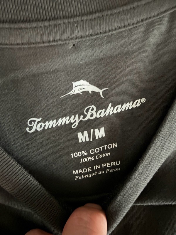 Tommy Bahama Smoked Brisket Pocket Tee Mens Medium Coal BBQ Graphic T-Shirt NWT gallery