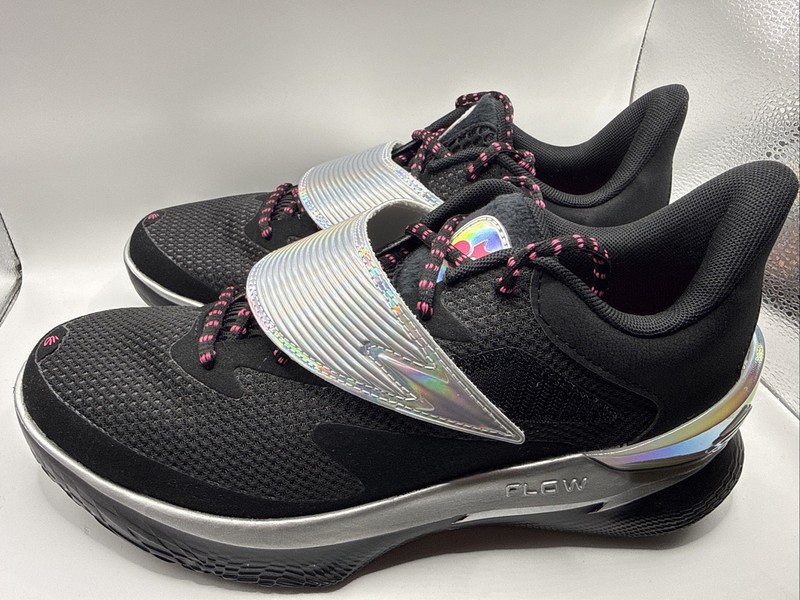NEW WOB Under Armour Curry Fox 1 Gamer Black Silver 6001920-001 Mens 10 IN USA!