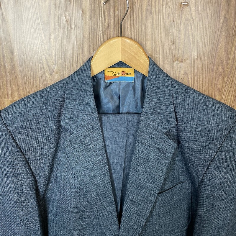 Haband Gold Coast 2 Piece Suit Mens 42R 34×29 Blue Solid Polyester Two Buttons