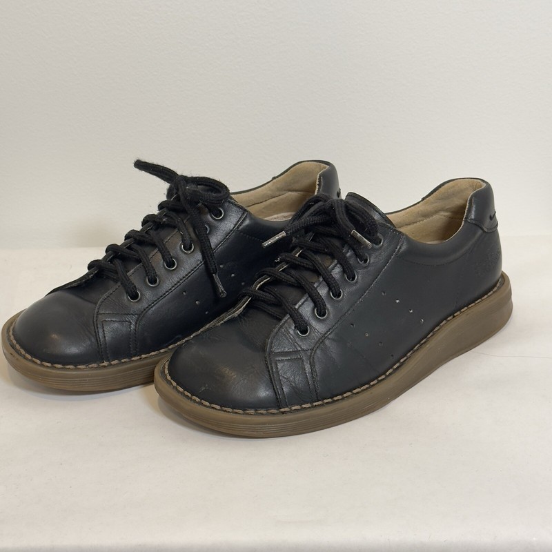 Vintage Unisex 90’s Dr. Martens Oxford Shoe AirWair Retro Black Round Toe