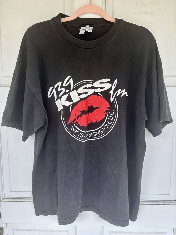Vintage 93.9 KISS FM WKYS Washington DC Radio Station T Shirt XL Black USA