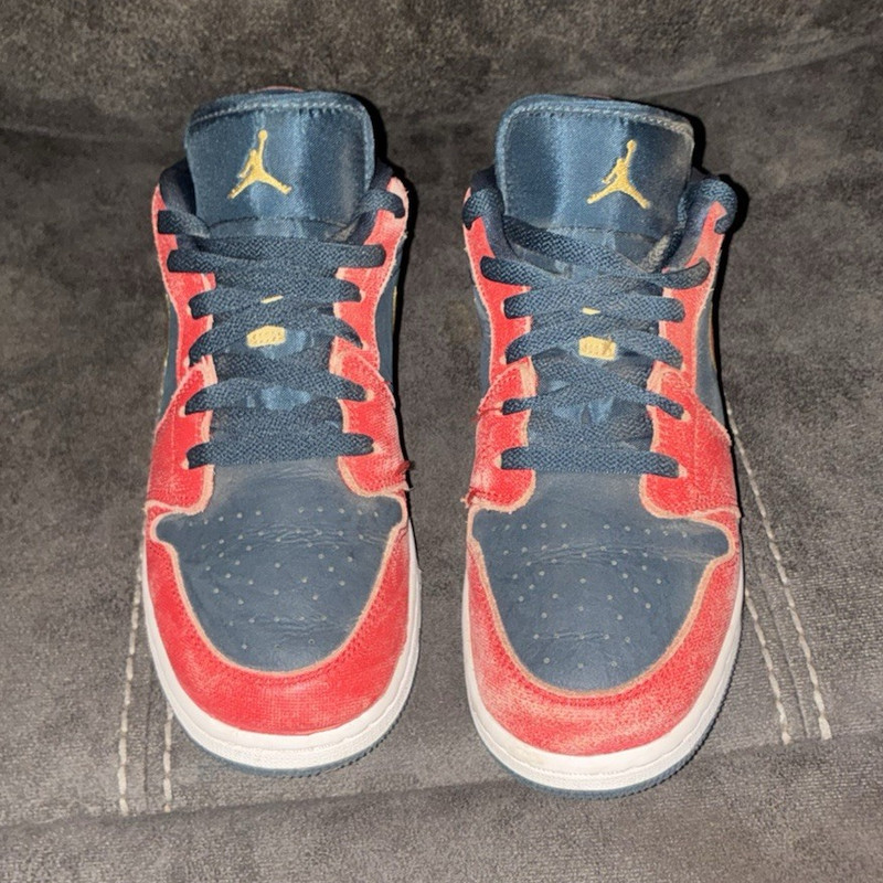 Jordan Air Jordan 1 Low Unisex Kids Leather Low Top Lace-Up Red/Blue Size 6