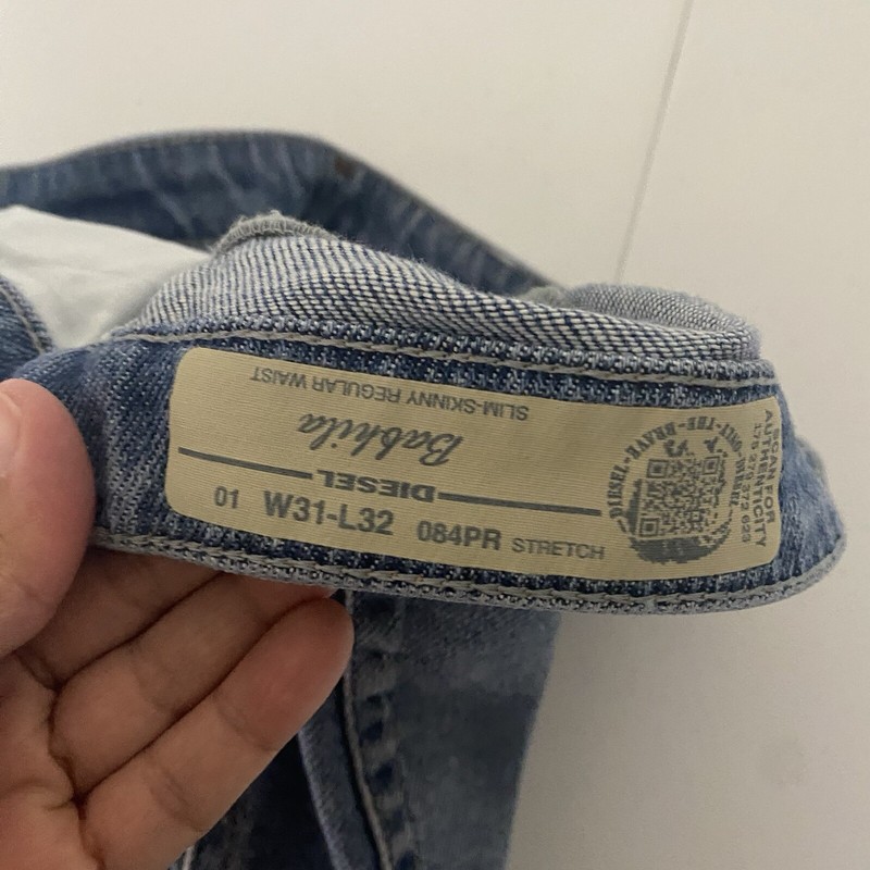 DIESEL Babhila Slim-Skinny Regular Waist Stretch Jeans Women's Size W31/L32. gallery