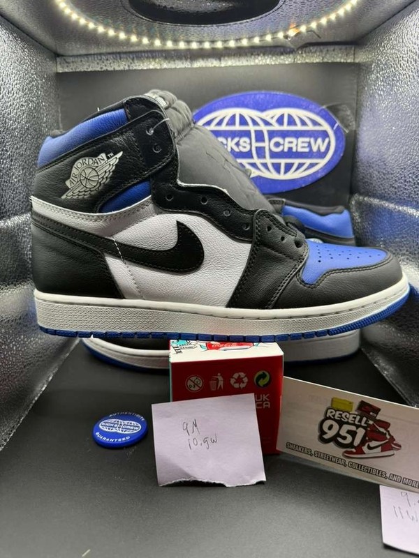 Air Jordan 1 Retro High OG Royal Toe 555088-041 Men’s Size 9