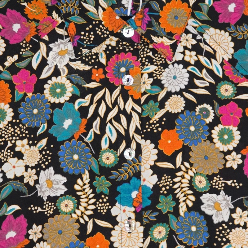 Status by Chenault M Black Multi Floral Button up Blouse Relaxed Fit MSRP $68 gallery