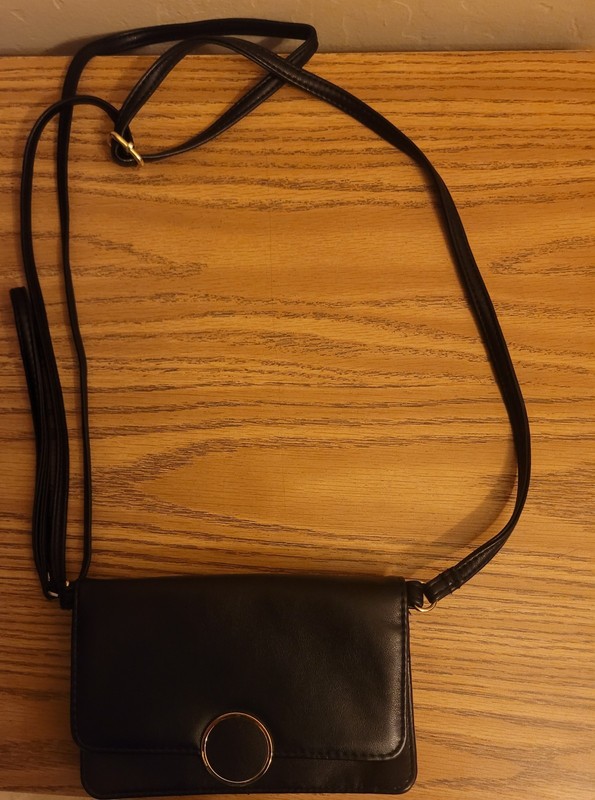Black Crossbody Bag Gold Hardware Magnetic Snap Adjustable Strap Classic Small