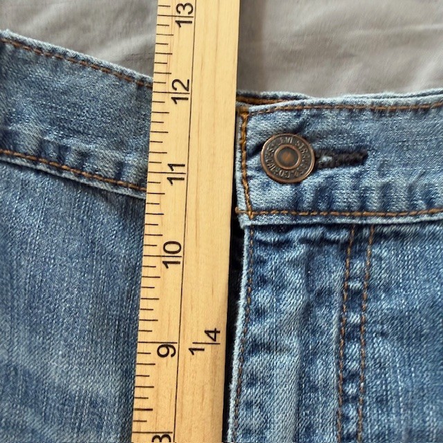 Levi Strauss Co 527 Mens Jeans Size 38x32 Medium Wash Bootcut Denim Pants COTTON gallery