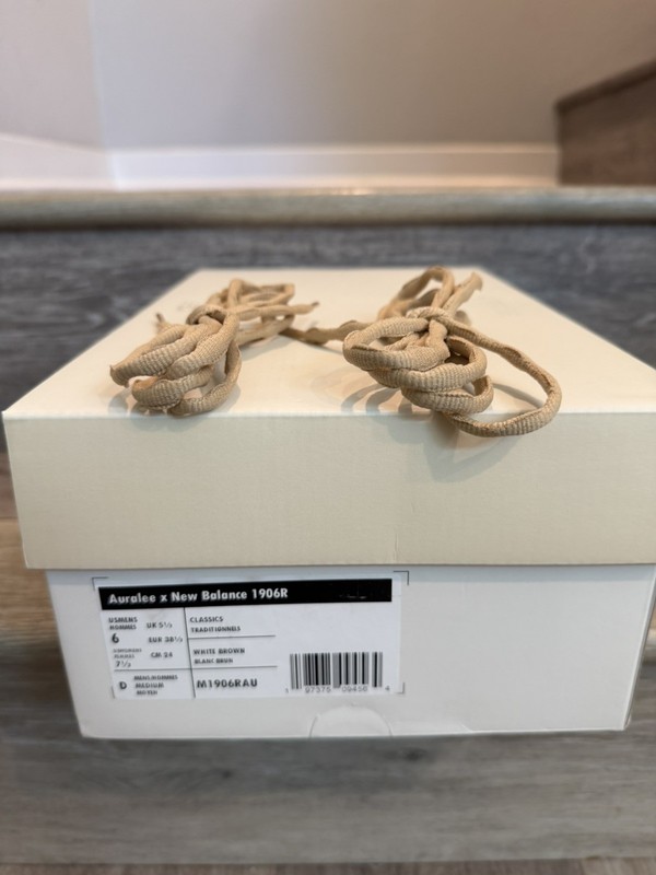 Size 6 Men (7.5 Women) - New Balance 1906R Auralee Bone White Shoes M1906RAU gallery