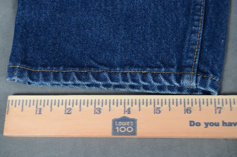 Levis Vintage 550 Orange Tab Men's Denim Jeans 38x34 36x34 (actual) USA MADE gallery