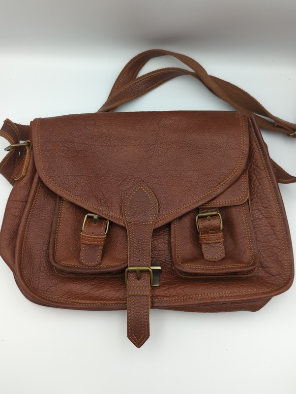 Komal’s Passion Leather 14″ Crossbody Satchel Purse Messenger Shoulder Bag