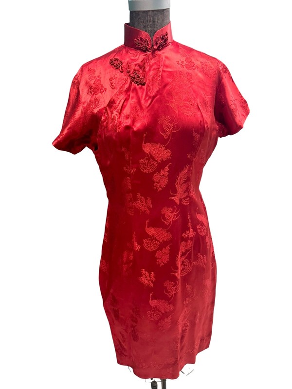 VTG 60’s Red Silk W/ Peacock Floral Pattern Chinese Cheongsam Dress XS- Small