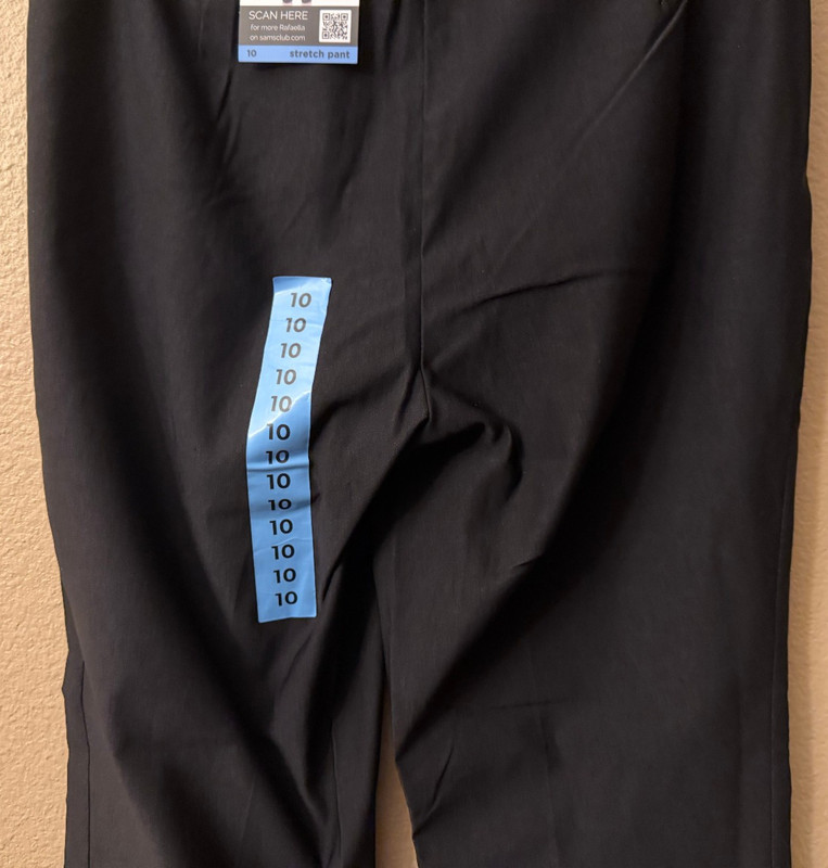 NWT Women’s Rafaella Black Stretch Pants – Size 10 gallery