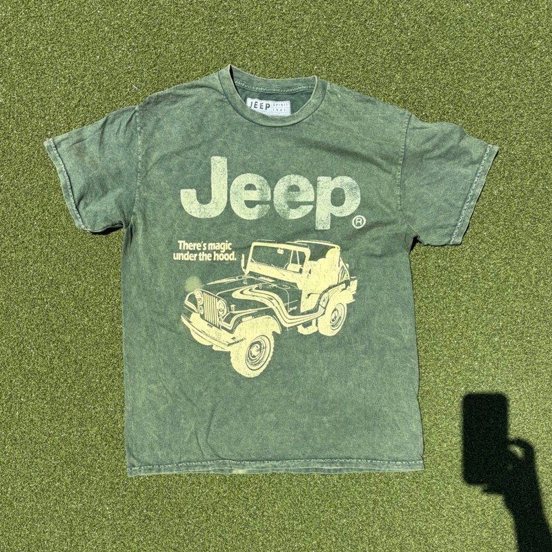Jeep Spirit 1941 Mens Graphic T-Shirt Green Acid Wash Magic Under The Hood Tee