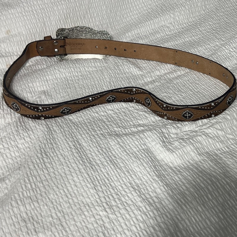 Nocona Men’s Western Belt Size 46 brown Studded Buckle 1 1/2 in Wide
