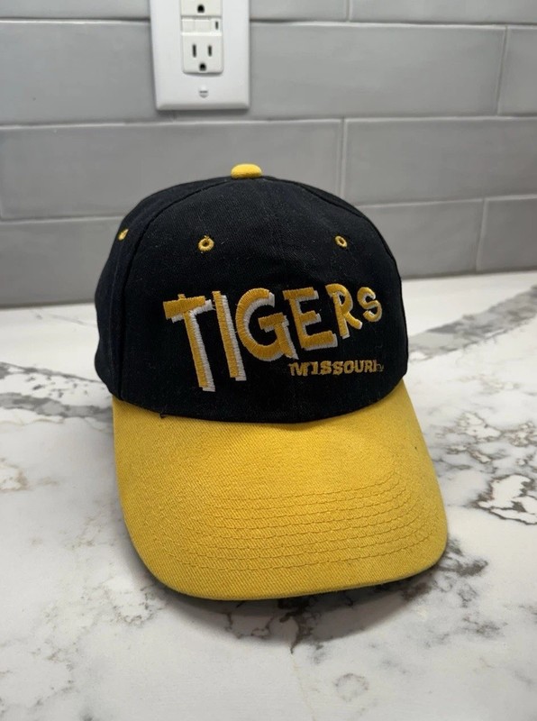 Vintage 90s Missouri Tigers SnapBack Hat Cap Mizzou NCAA SEC College Football