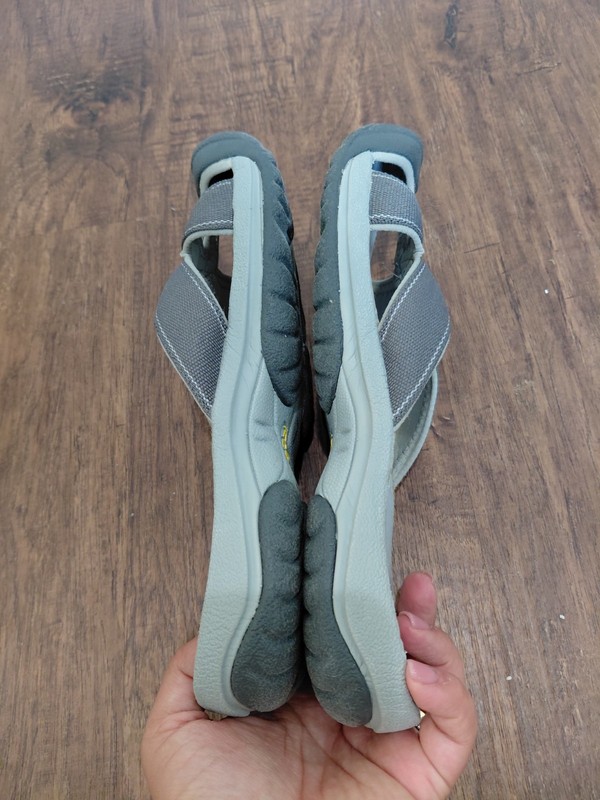 Keen Bali Slip On Slide Sandals Flip Flops Gray Women’s Size 9.5 gallery
