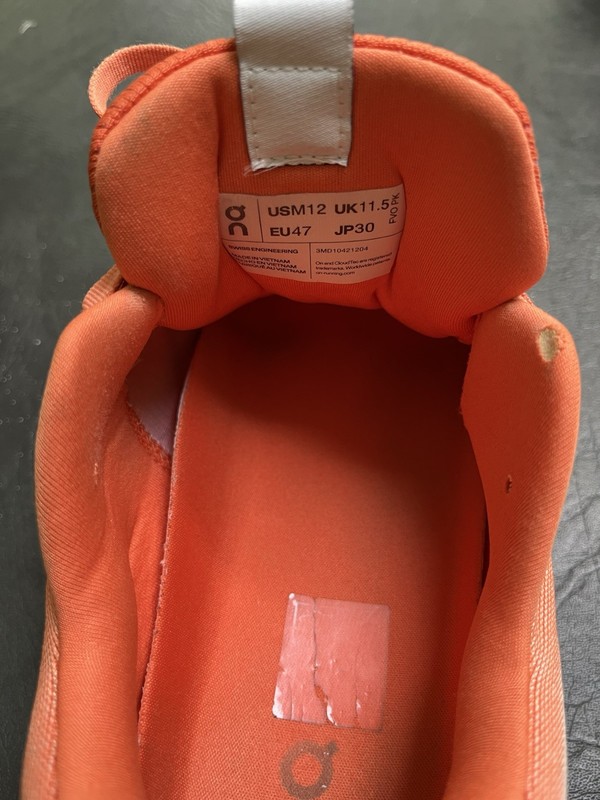 On Cloud Running Shoes Sneakers Men's Size 12 Coral Orange gallery