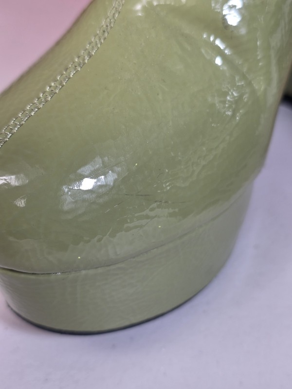 Unique Vintage Avocado Green Platform Heel Ankle Boot Womens Size 7 gallery